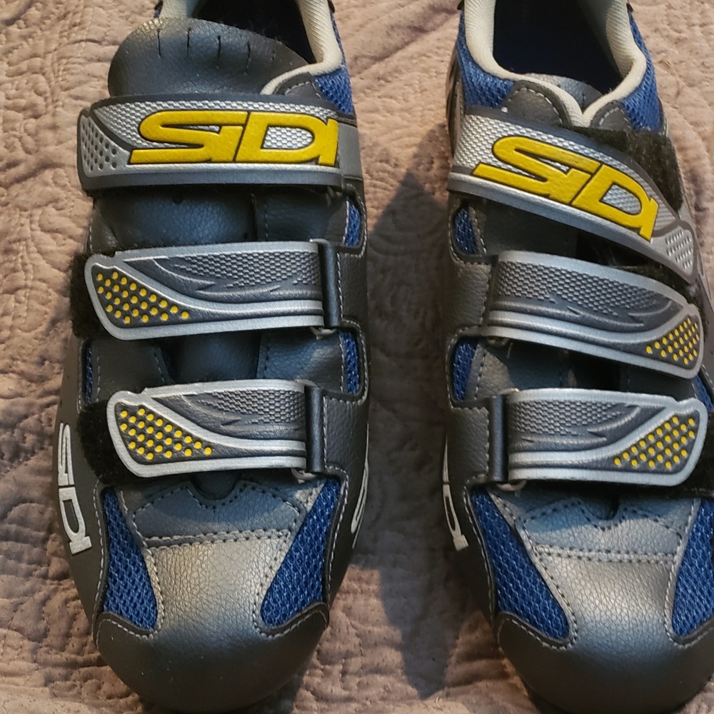 SIDI spin shoes